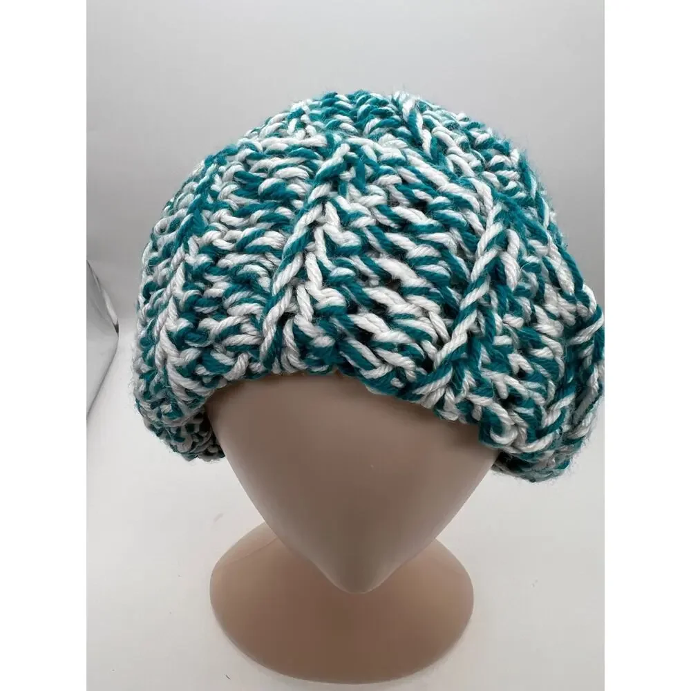 Knit Woven Chunky green white Beanie Knit Pom Pom‎ Hat Boho Outdoors Medium
